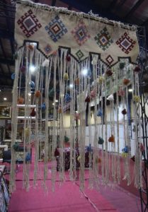نمایشگاه تخصصی فرش و تابلوفرش دستباف در سمنان برگزار شد