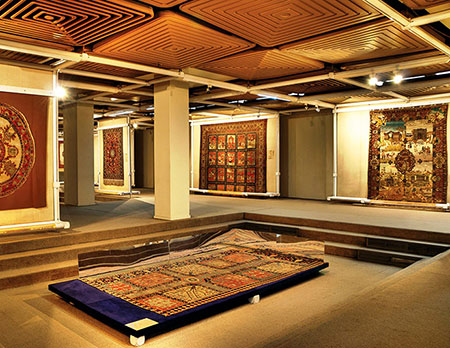 سفری داشته باشیم به موزه فرش ایران