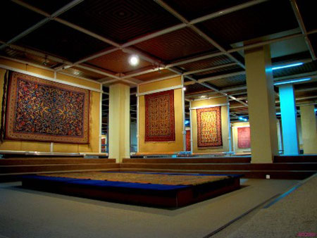 سفری داشته باشیم به موزه فرش ایران