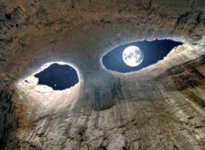 غار چشم خدا در بلغارستان
