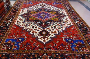 برگزاری نمایشگاه قالی و تابلو فرش مددجویان آذربایجان‌شرقی