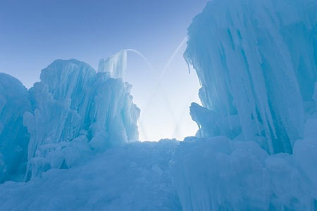 پارک یخی کانادا از جالب ترین جاذبه های یخی در جهان